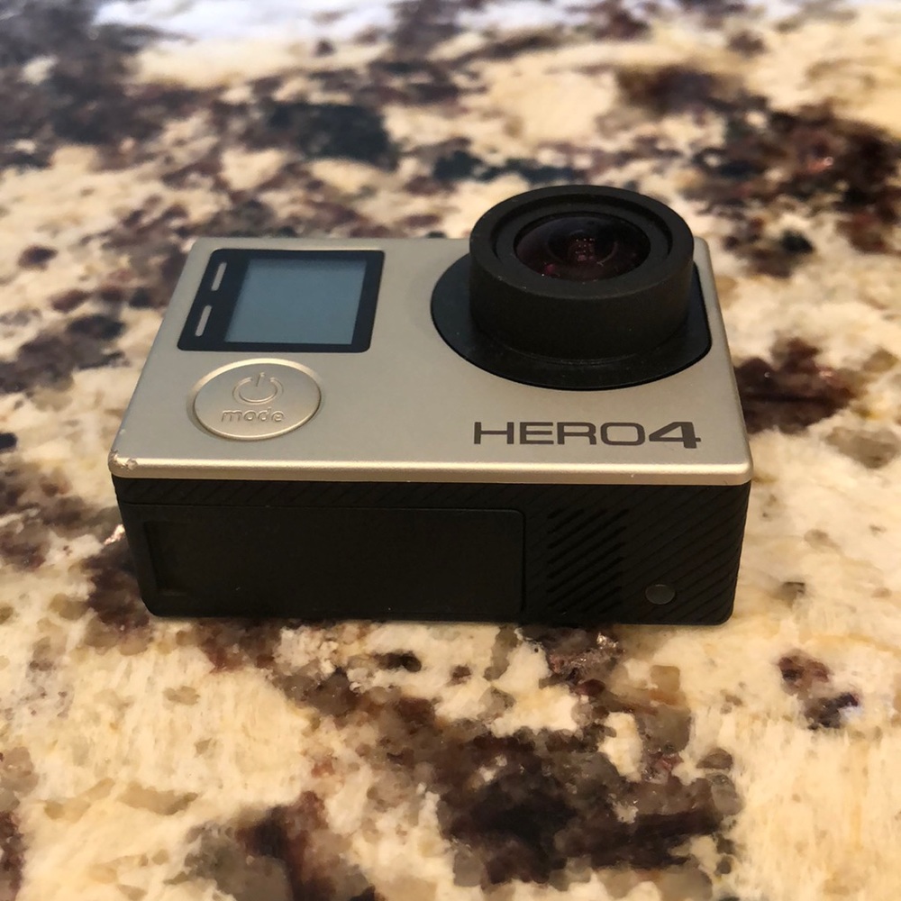 GoPro Hero 4 Silver - Picture 3 of 5